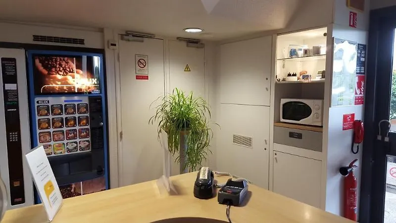 F1 Quimper Hotel