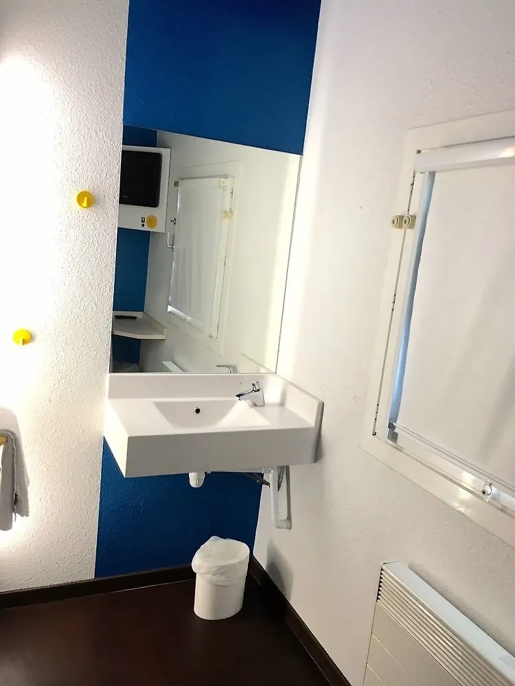 F1 Quimper Hotel